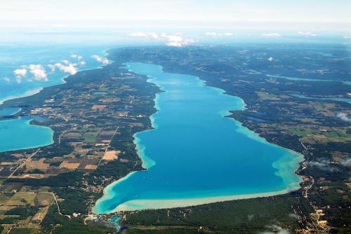 Torch Lake S-N Clouds Left