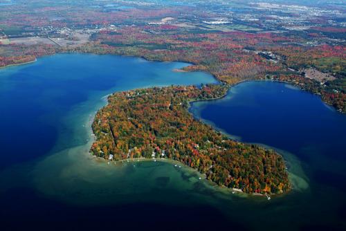 Duck Lake Peninsula Fall Panoramic SW-NE