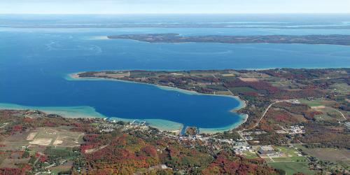 Suttons Bay Panoramic (2) W-E