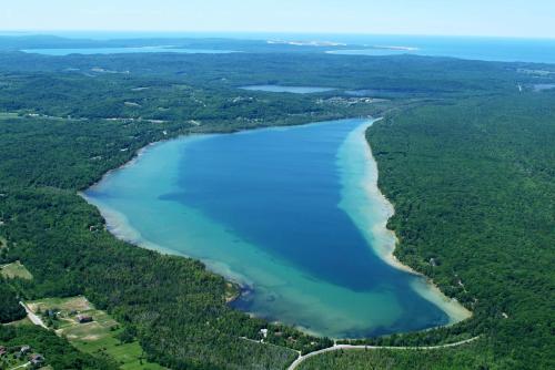 Little Traverse Lake E-W